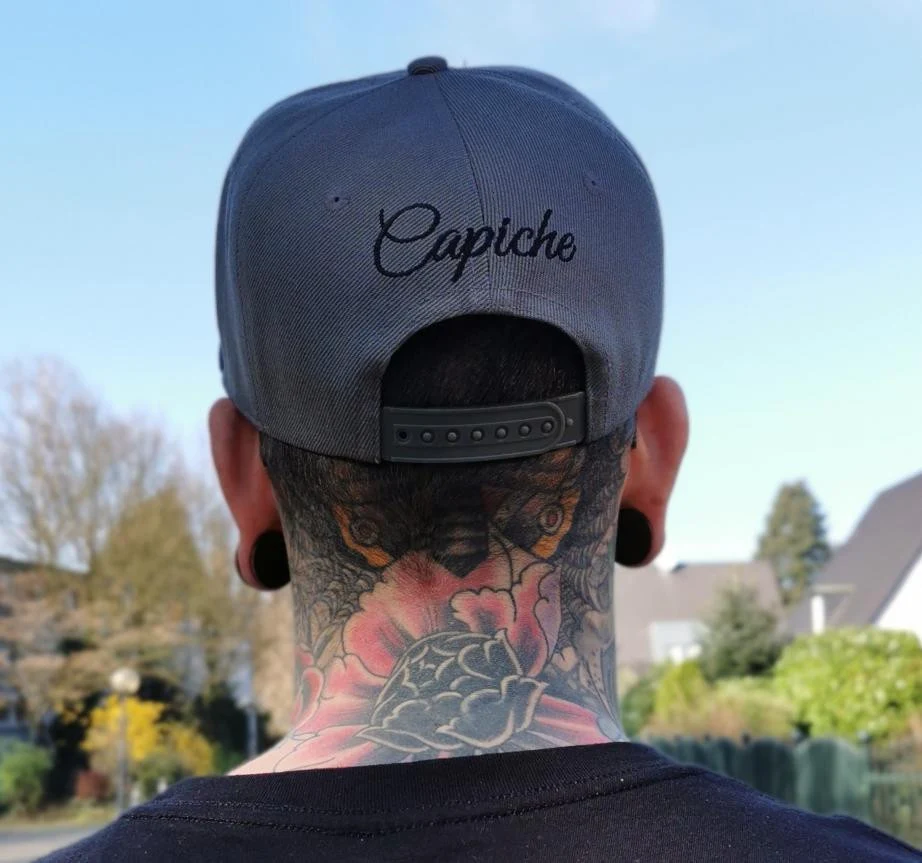 Tentacle Astronaut Snapback - Grey/Black - Image 8