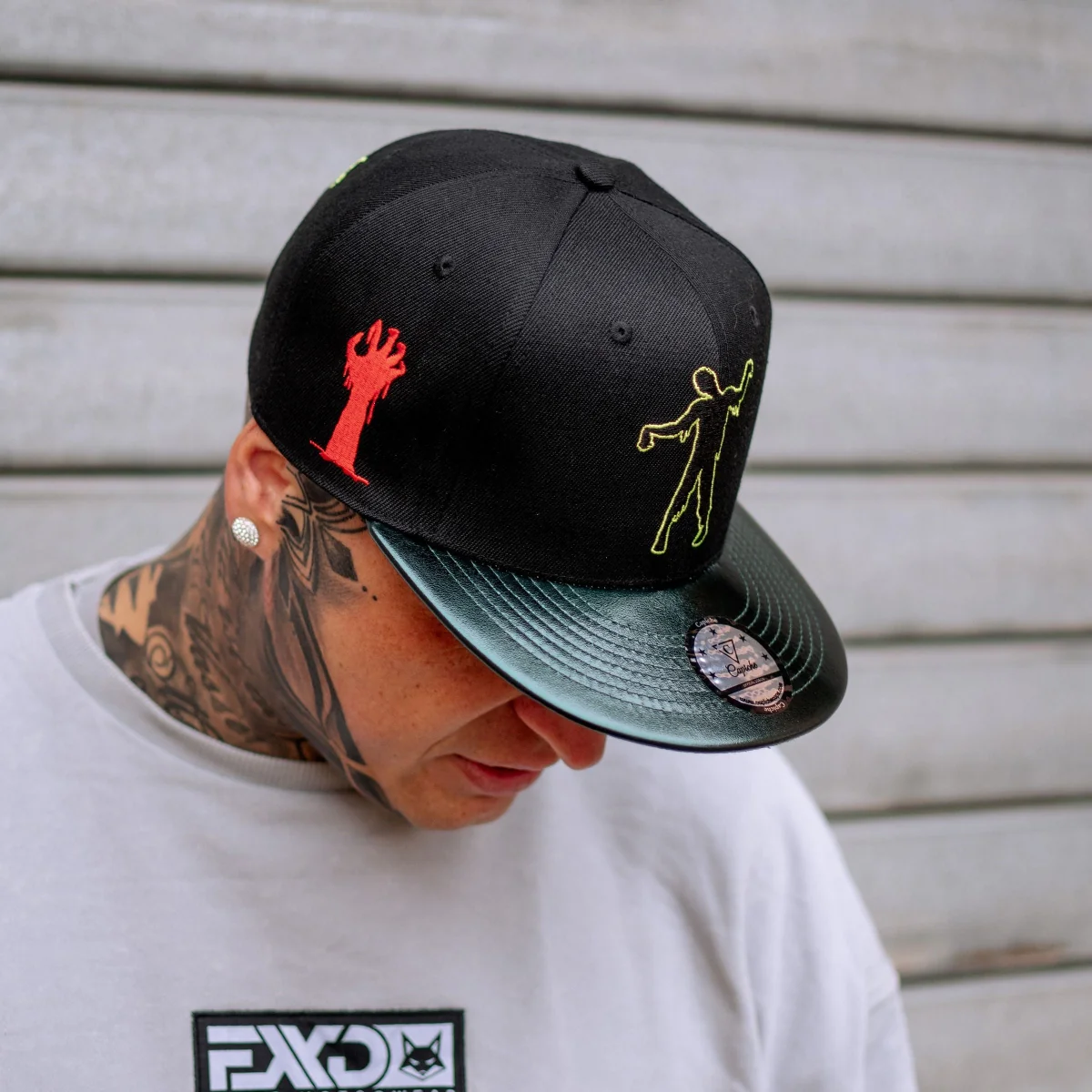 Zombie Apocalypse Snapback - Black/Dark Green Crackling Metallic - Image 7