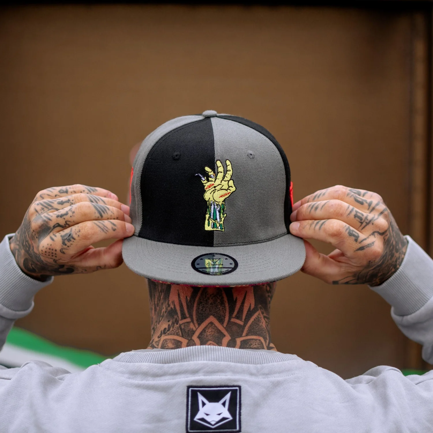 Zombie Killer Snapback - 50/50 Grey/Black - Image 8
