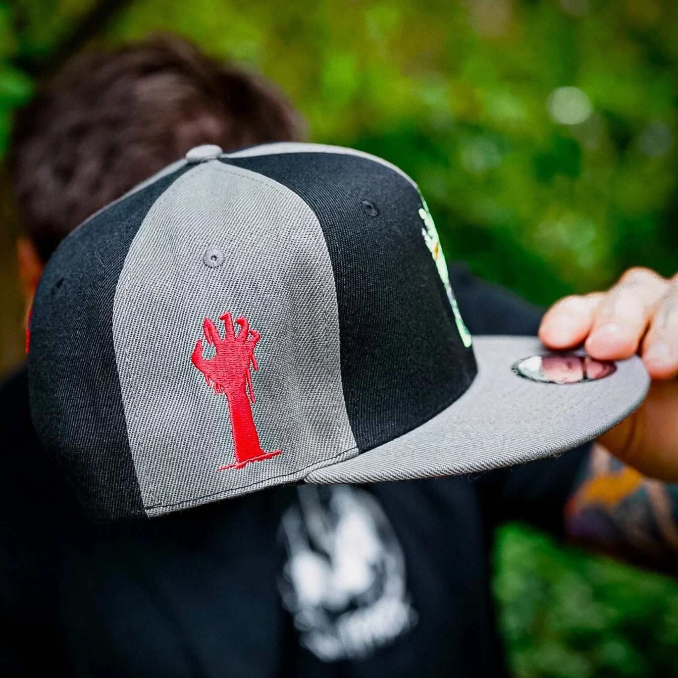 Zombie Killer Snapback - 50/50 Grey/Black - Image 9